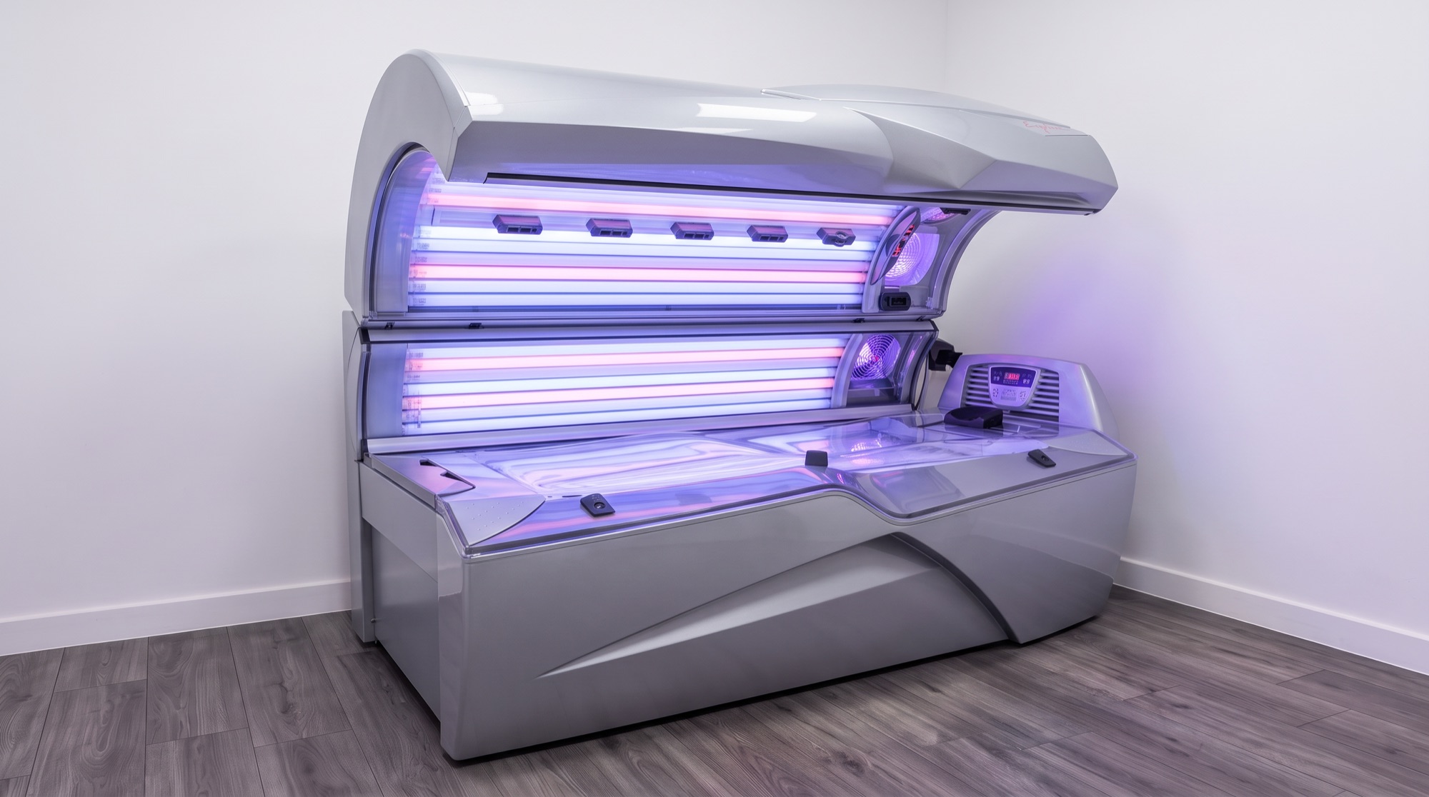Ergoline 800 lay-down sunbed at Glossy Blackfen